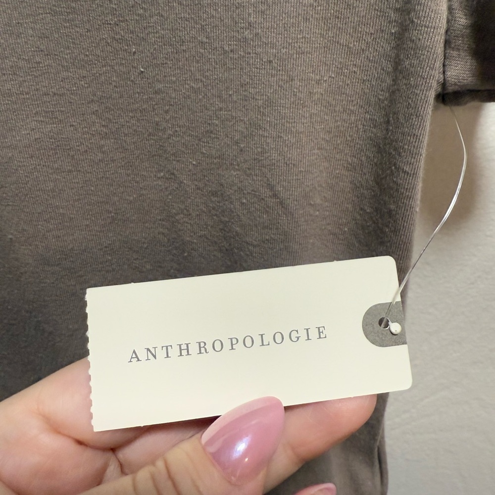 Anthropologie Short Sleeve Crewneck Tee Baby Tee- Taupe Size S - Picture 2 of 7